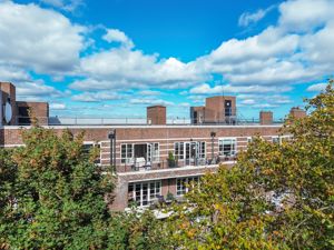 Photo 25- click for photo gallery